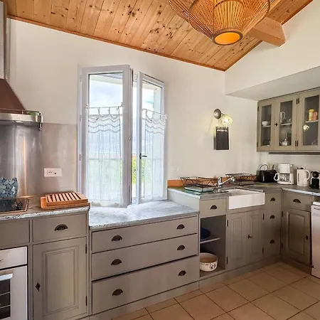 וילה Belle Maison Familiale Avec Piscine Et Parking Loix