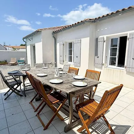 Belle Maison Familiale Avec Piscine Et Parking וילה *