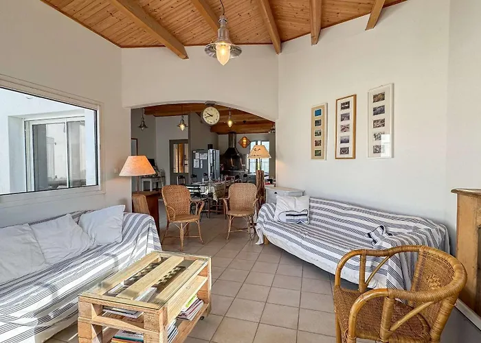 Villa Belle Maison Familiale Avec Piscine Et Parking